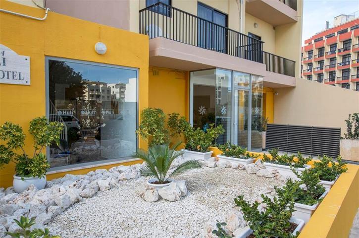 Huli Hotel & Apartments Qawra Εξωτερικό φωτογραφία